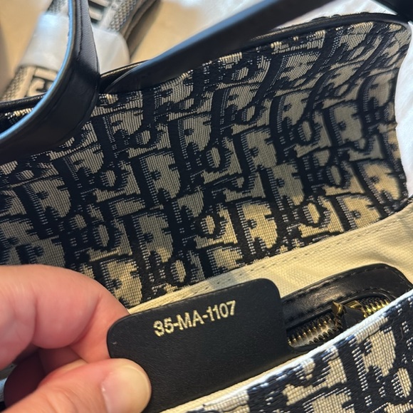 Dior Saddle Bag - Picture 4 of 4